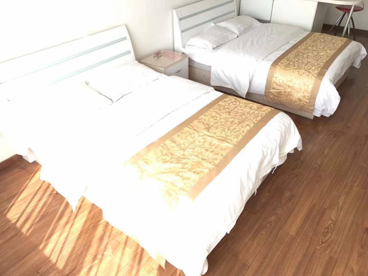 Fulton Hotel Beijing Bagian luar foto